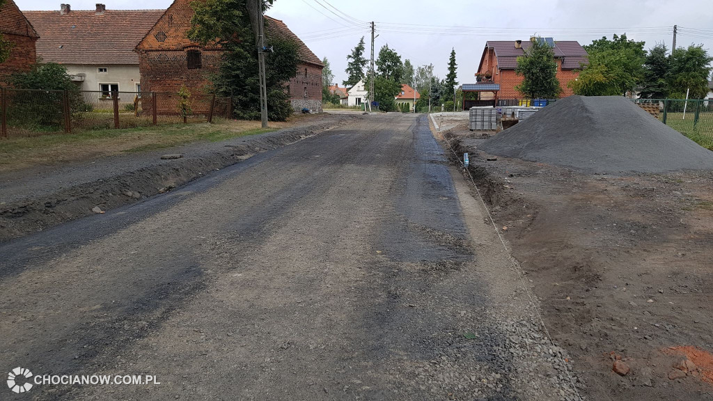 Remont drogi w Parchowie