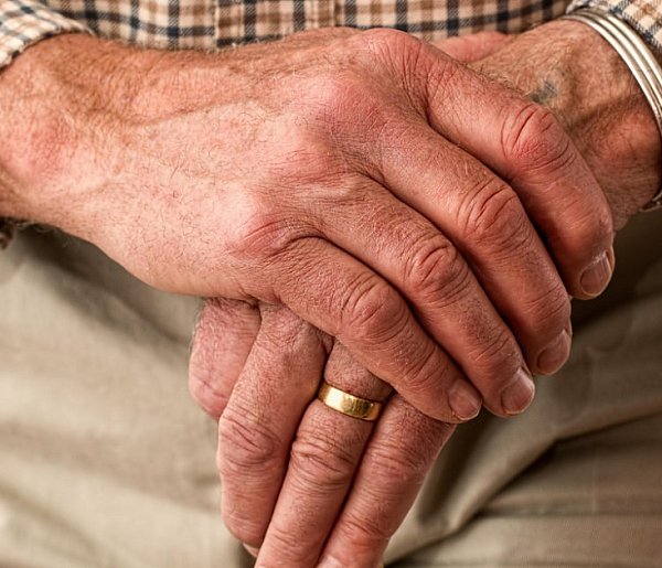 Fala odwołań do sądów. Seniorzy walczą o swoje pieniądze z ZUS-22222
