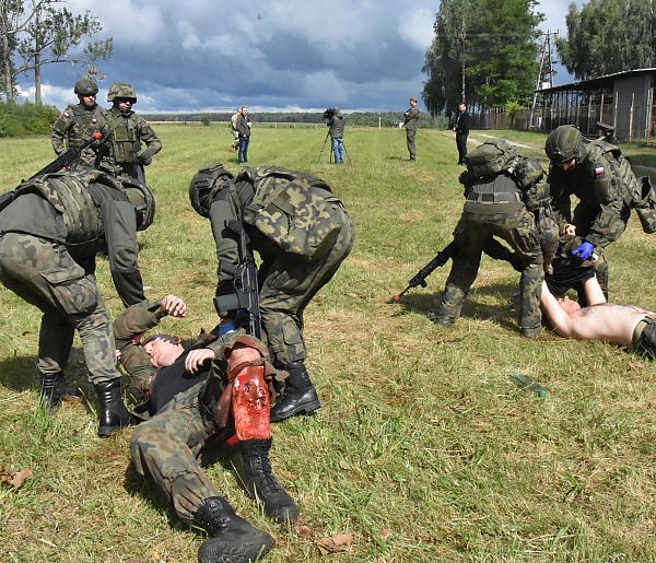 Setki tysięcy Polaków pójdą na szkolenie. Wojsko otwiera drzwi dla cywilów-22546